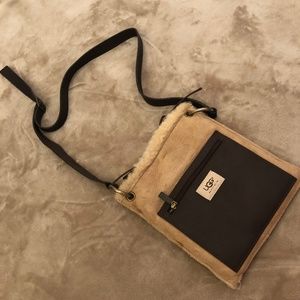 UGG CROSSBODY BAG